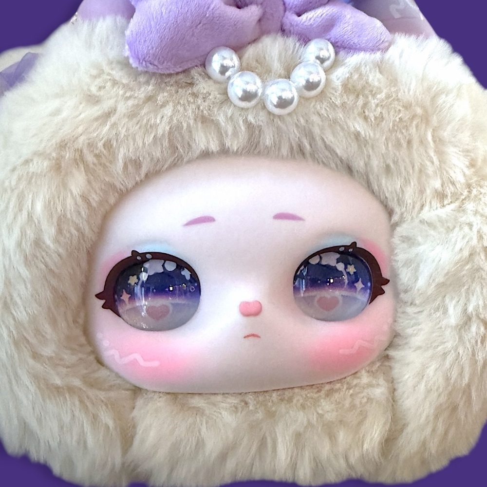 Samael The Cuteness Bag Plush Handbag - Picture 11 of 17